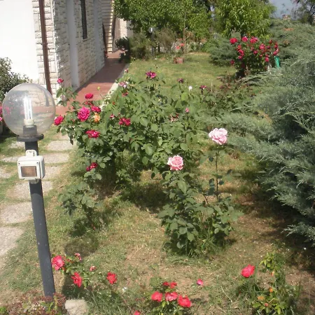 Le Rose Castiglione del Lago